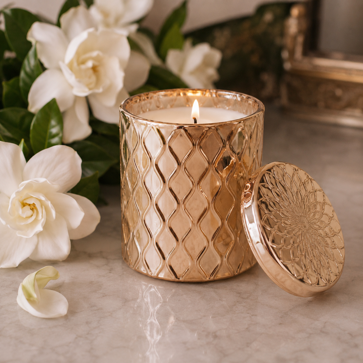 BLOOMING Gardenias Scented Luxury Home Decor Accent Candle